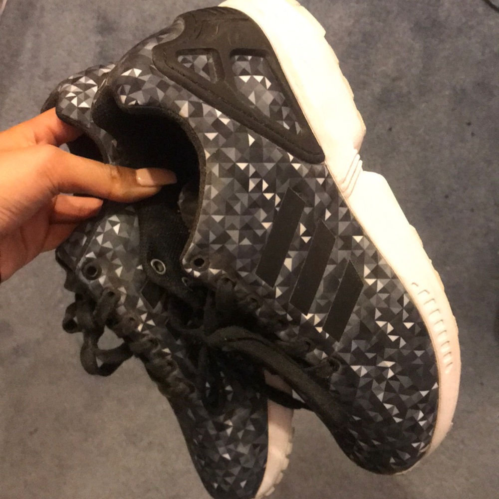 ADIDAS ZX FLUX DIGITAL MONOCHROME PRISM BOOST
